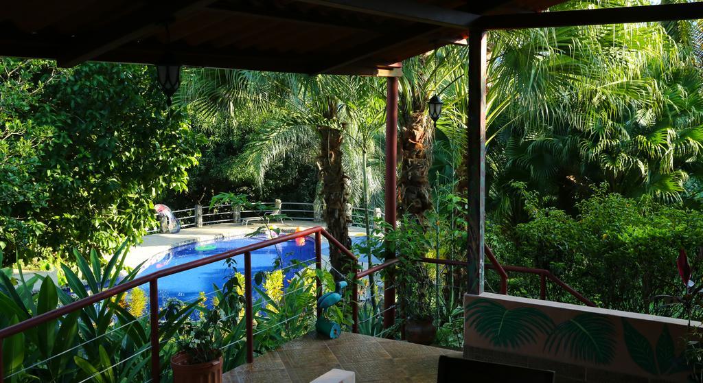 Blue Banyan Inn Quepos Esterno foto